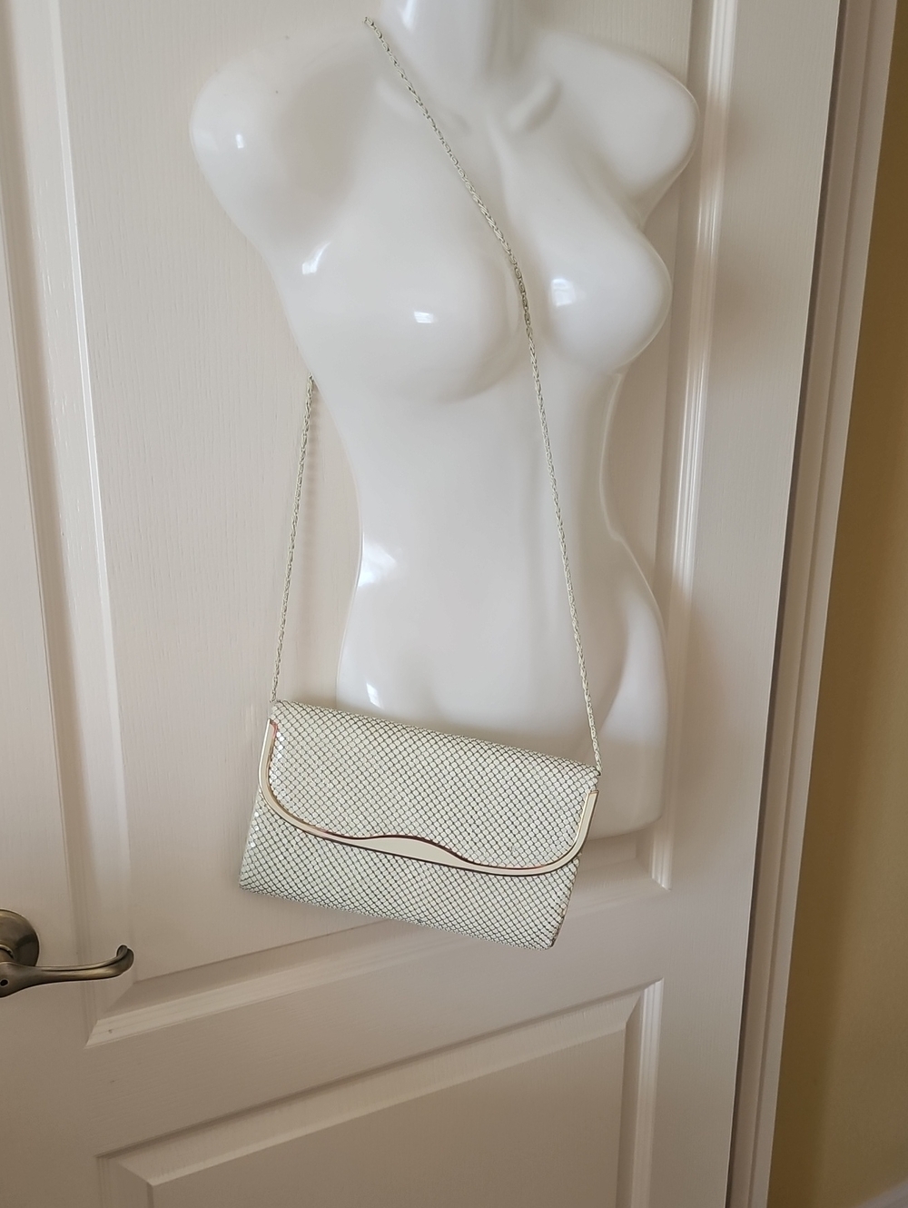 Another Y&S Original Evening Bag Shoulder Style Chain metal Links Gold Trim